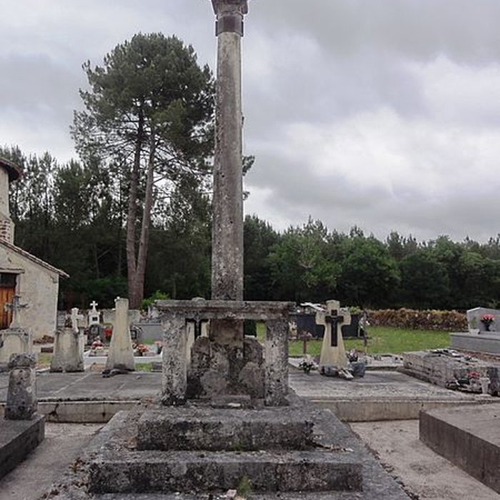 Photo de Église Saint-Pierre-de-Mons de Belin-Béliet