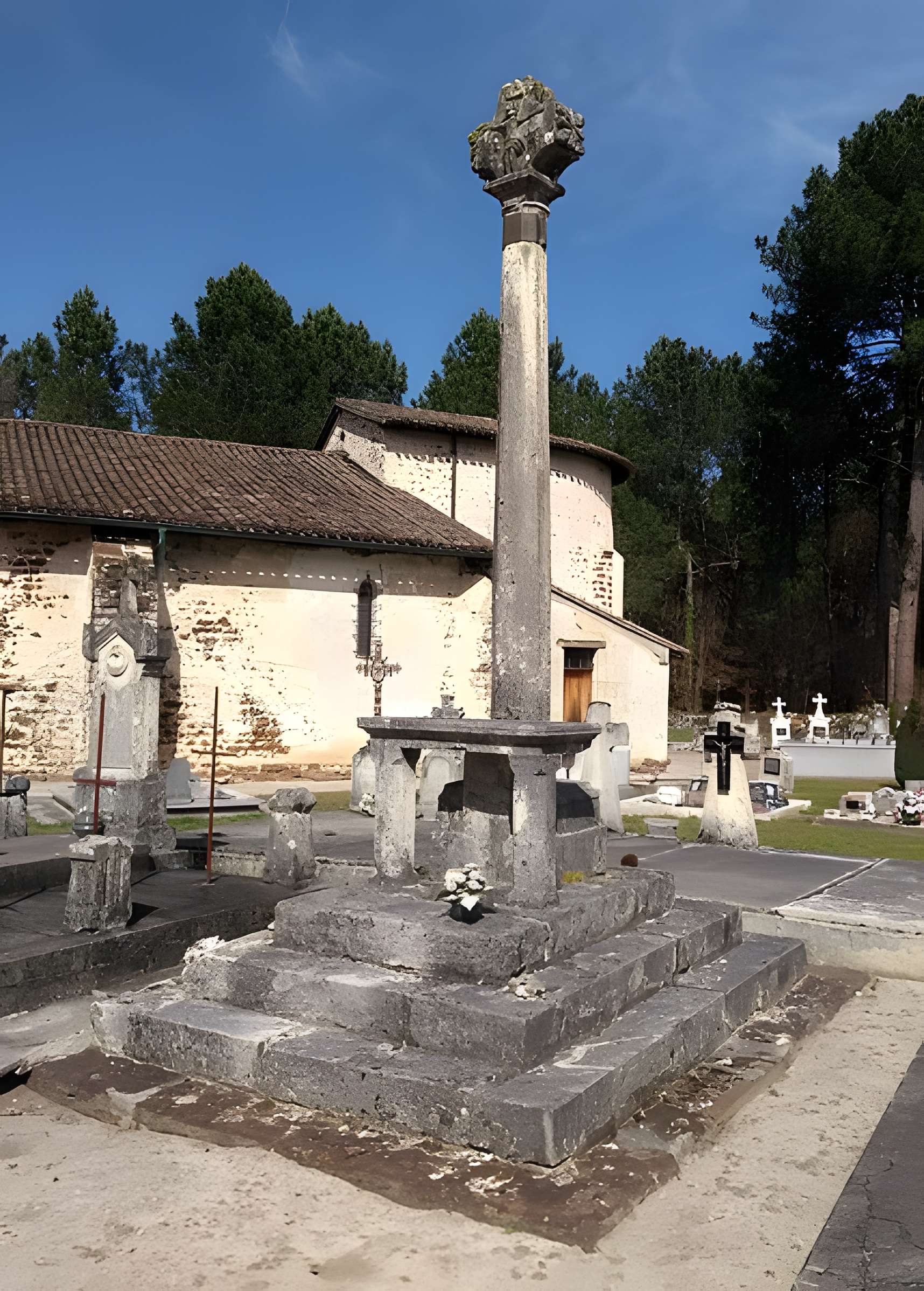 Église Saint-Pierre-de-Mons de Belin-Béliet