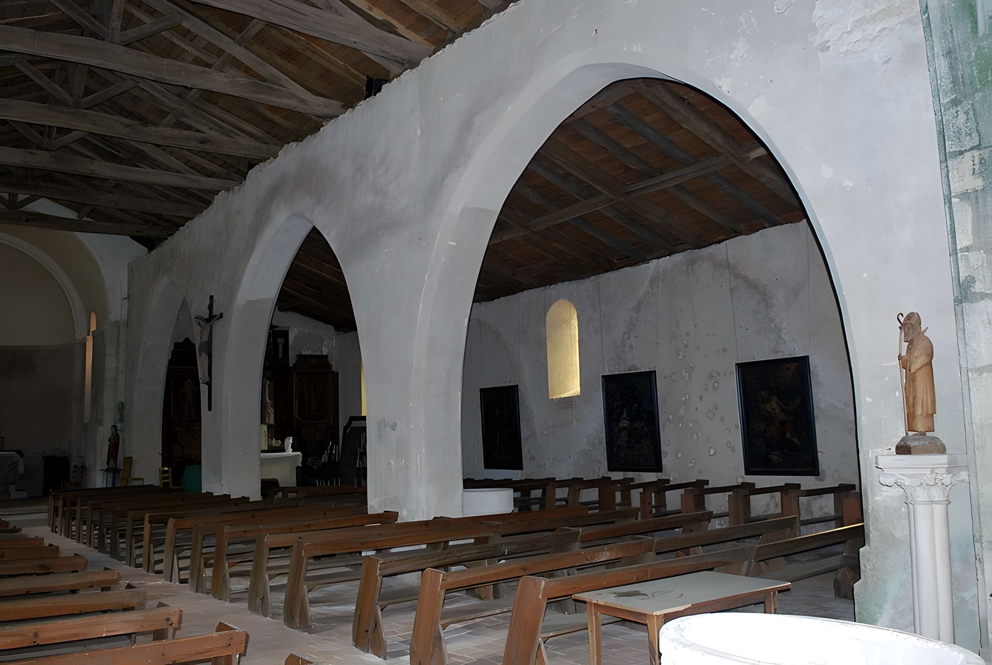 Église Saint-Pierre-de-Mons de Belin-Béliet