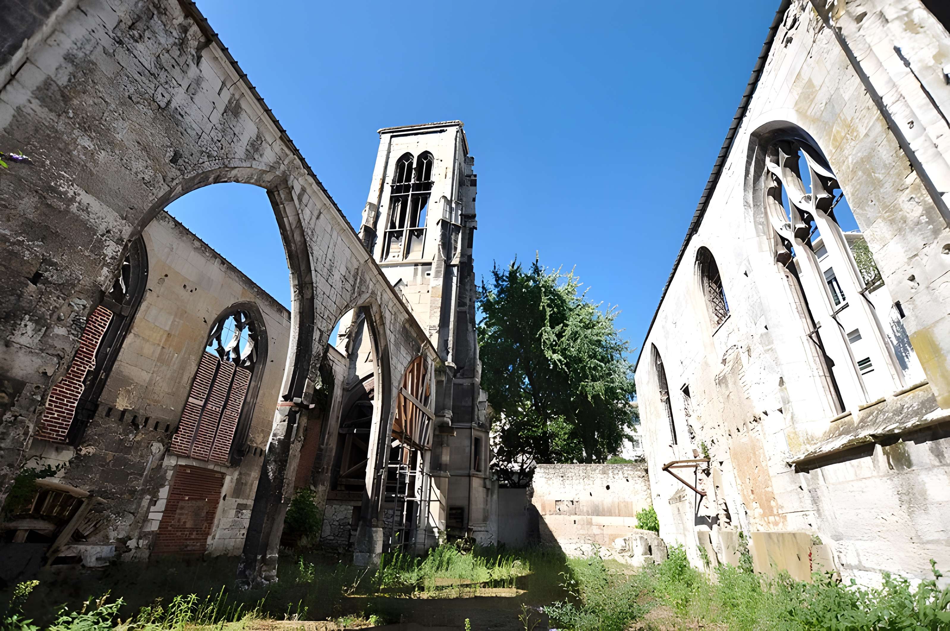 Église Saint-Pierre-du-Châtel de Rouen