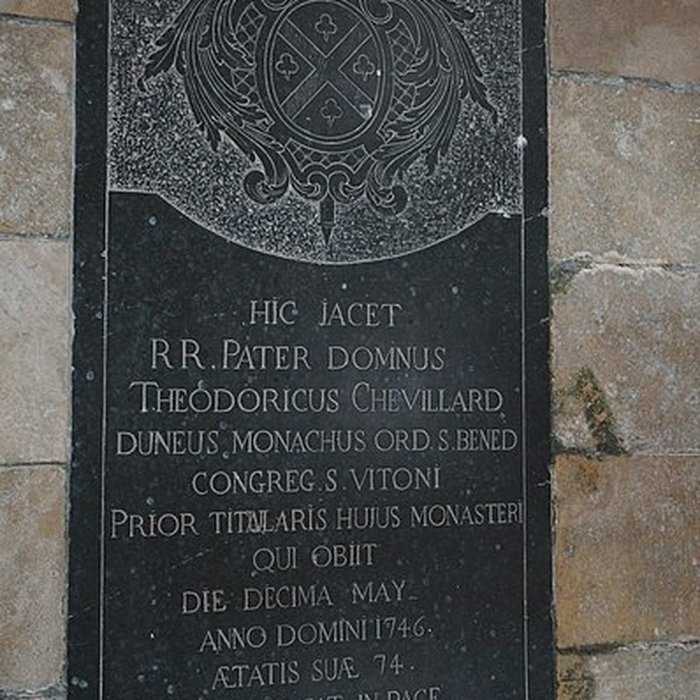 Photo de Église Saint-Pierre-du-Prieuré de Novy-Chevrières