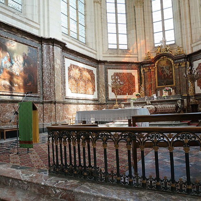 Photo de Église Saint-Pierre-du-Prieuré de Novy-Chevrières