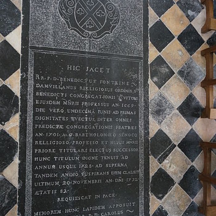 Photo de Église Saint-Pierre-du-Prieuré de Novy-Chevrières