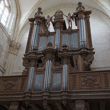 Église Saint-Pierre-du-Prieuré de Novy-Chevrières