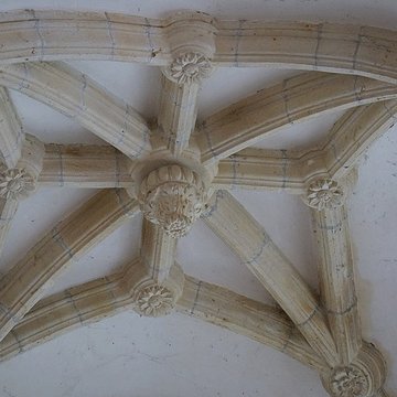 Église Saint-Pierre-du-Prieuré de Novy-Chevrières