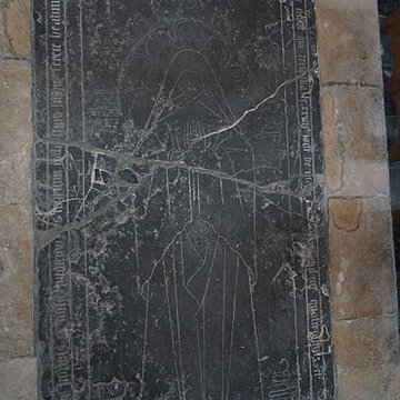 Église Saint-Pierre-du-Prieuré de Novy-Chevrières