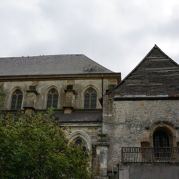 Église Saint-Pierre-du-Prieuré de Novy-Chevrières