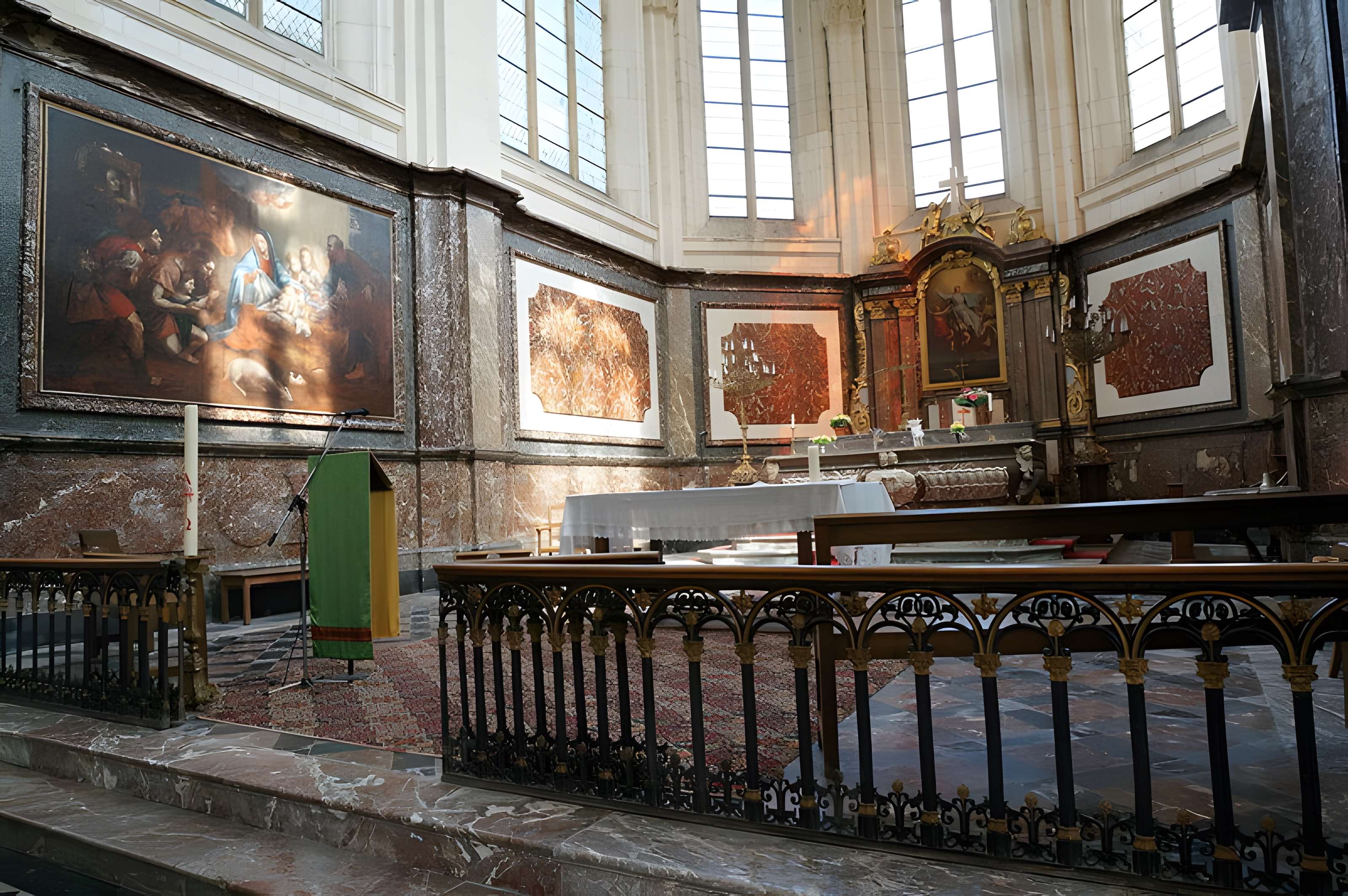 Église Saint-Pierre-du-Prieuré de Novy-Chevrières