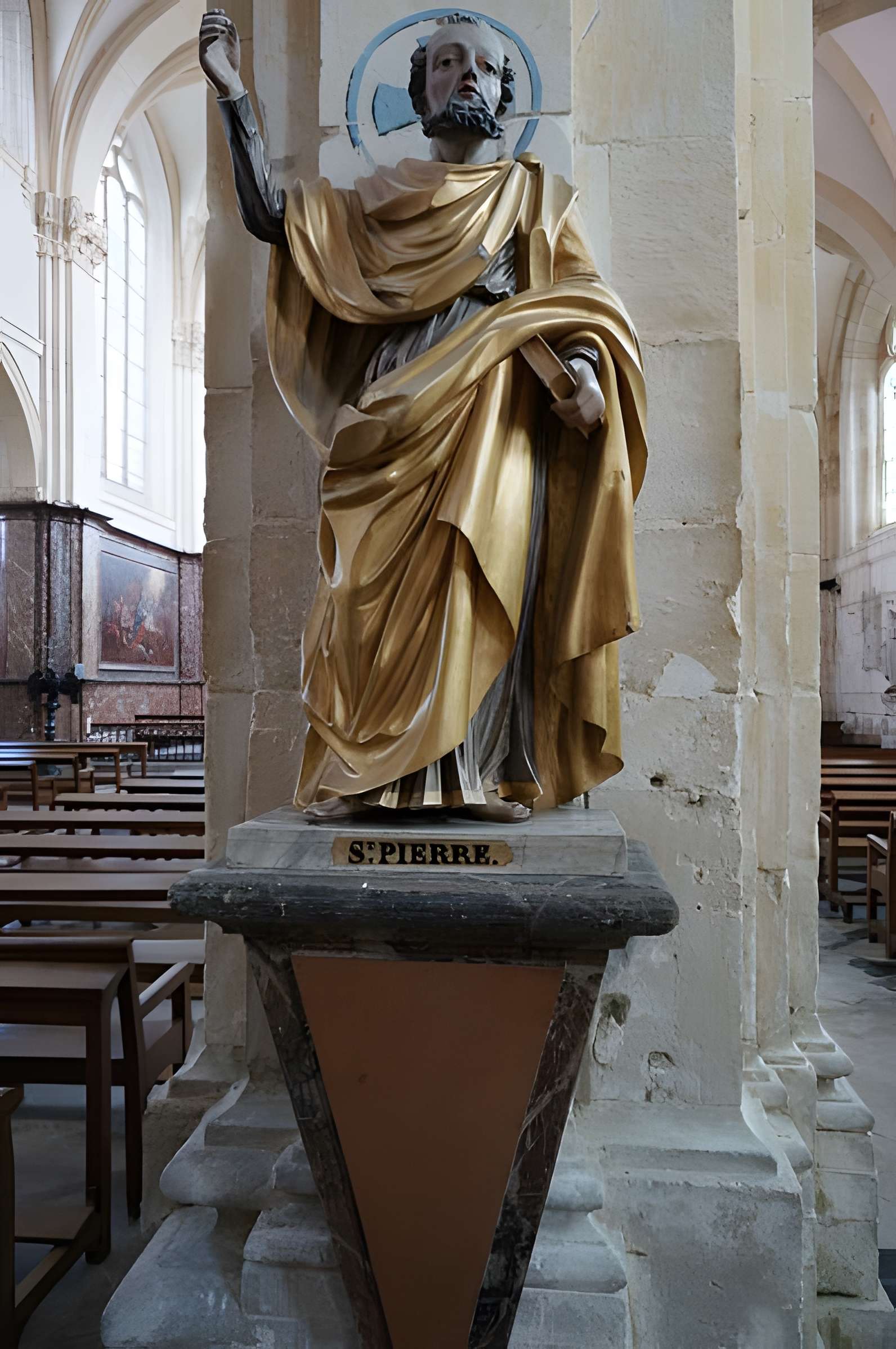 Église Saint-Pierre-du-Prieuré de Novy-Chevrières