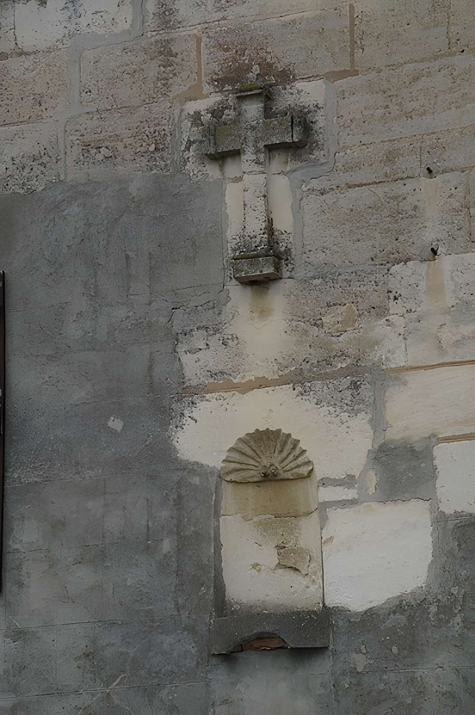 Église Saint-Pierre-du-Prieuré de Novy-Chevrières