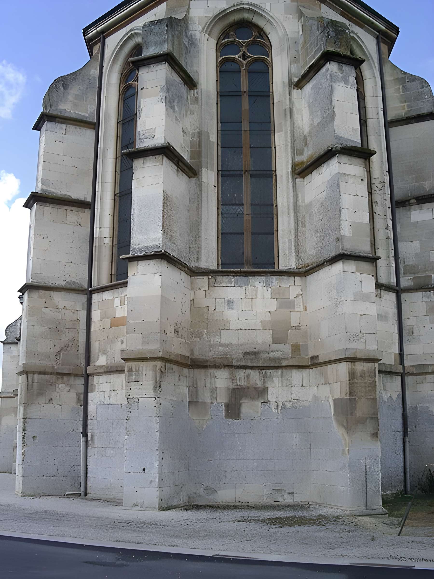 Église Saint-Pierre-du-Prieuré de Novy-Chevrières