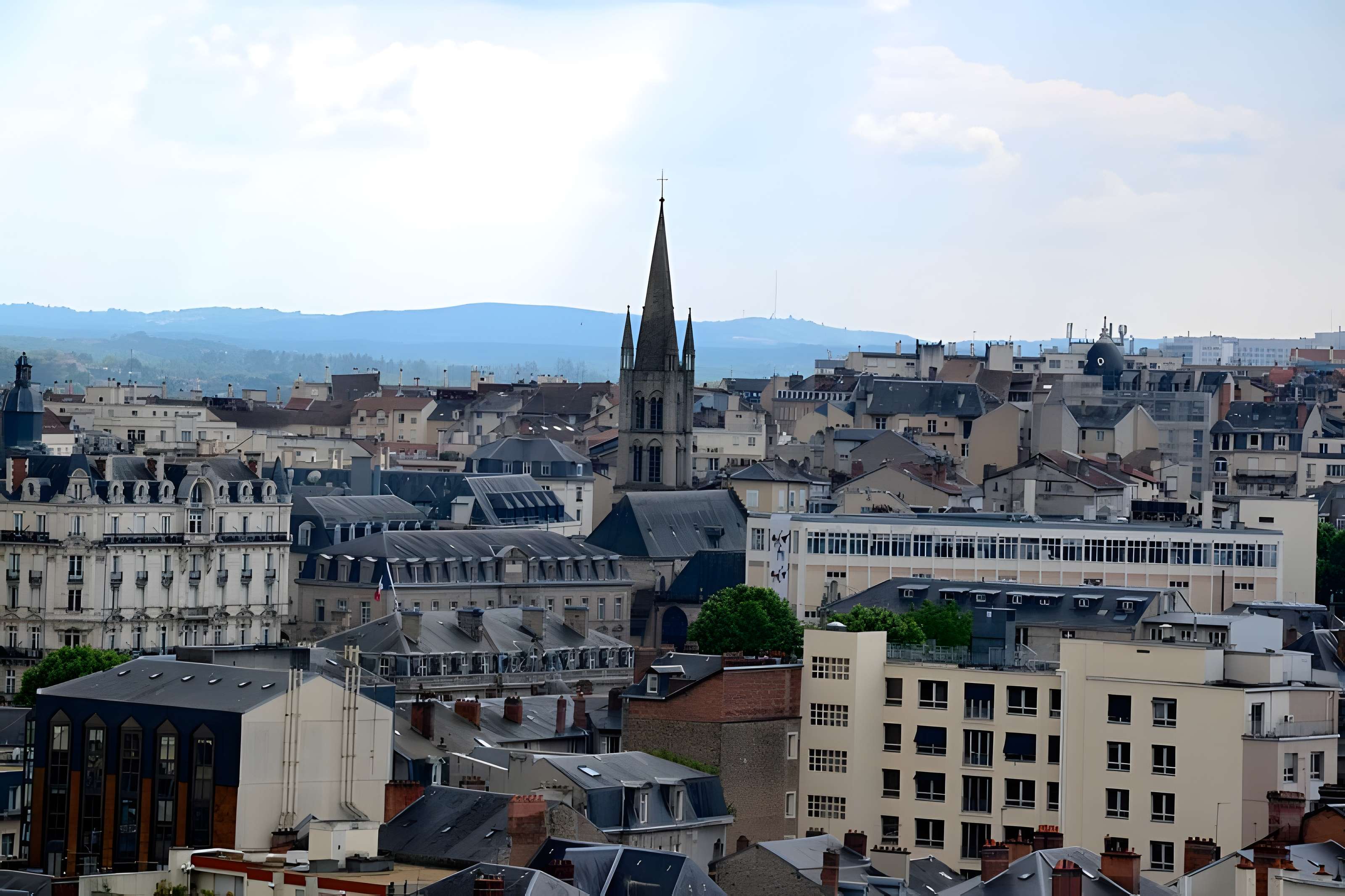 Église Saint-Pierre-du-Queyroix de Limoges