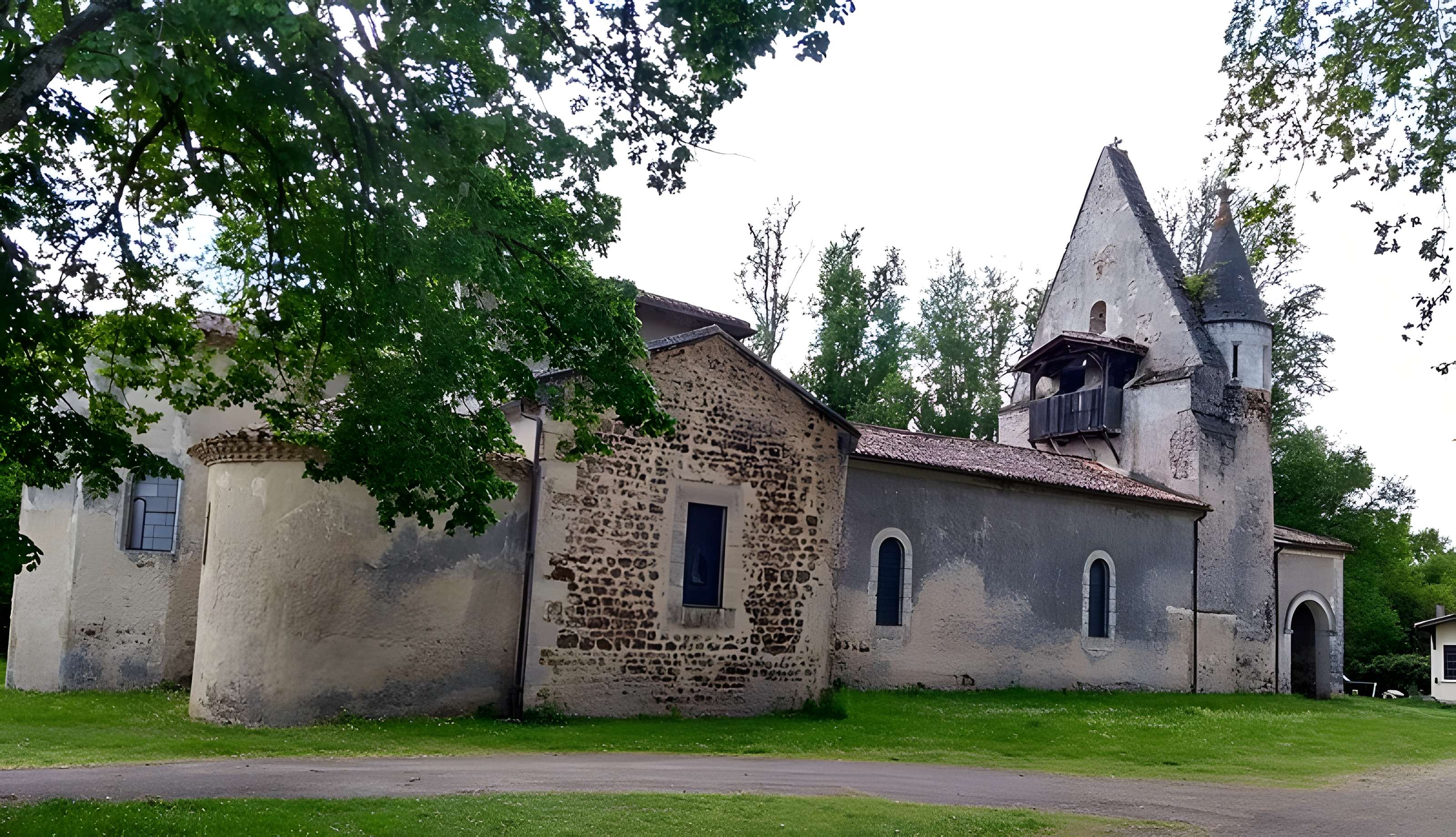 Église Saint-Pierre-ès-Liens de Biganon