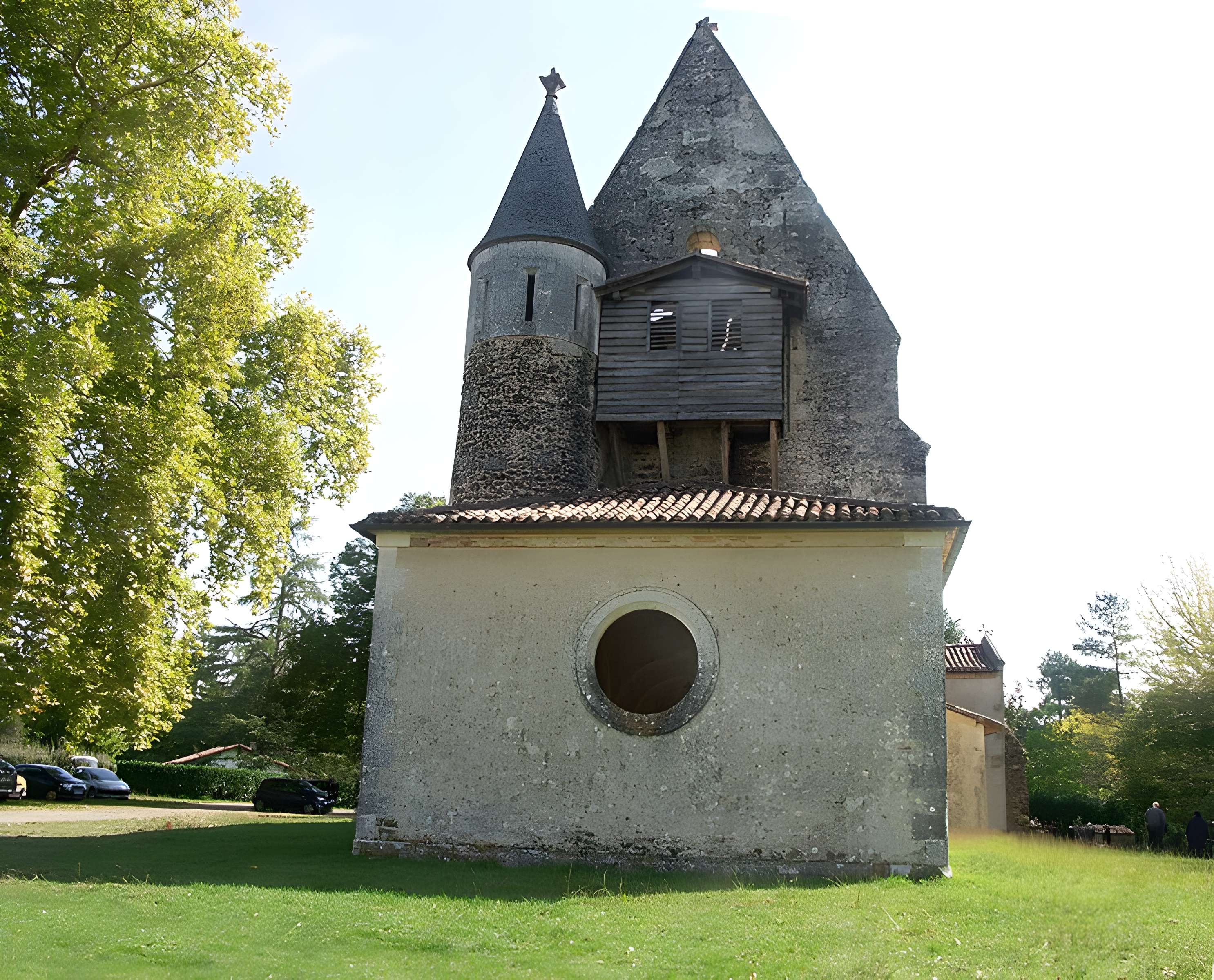 Église Saint-Pierre-ès-Liens de Biganon