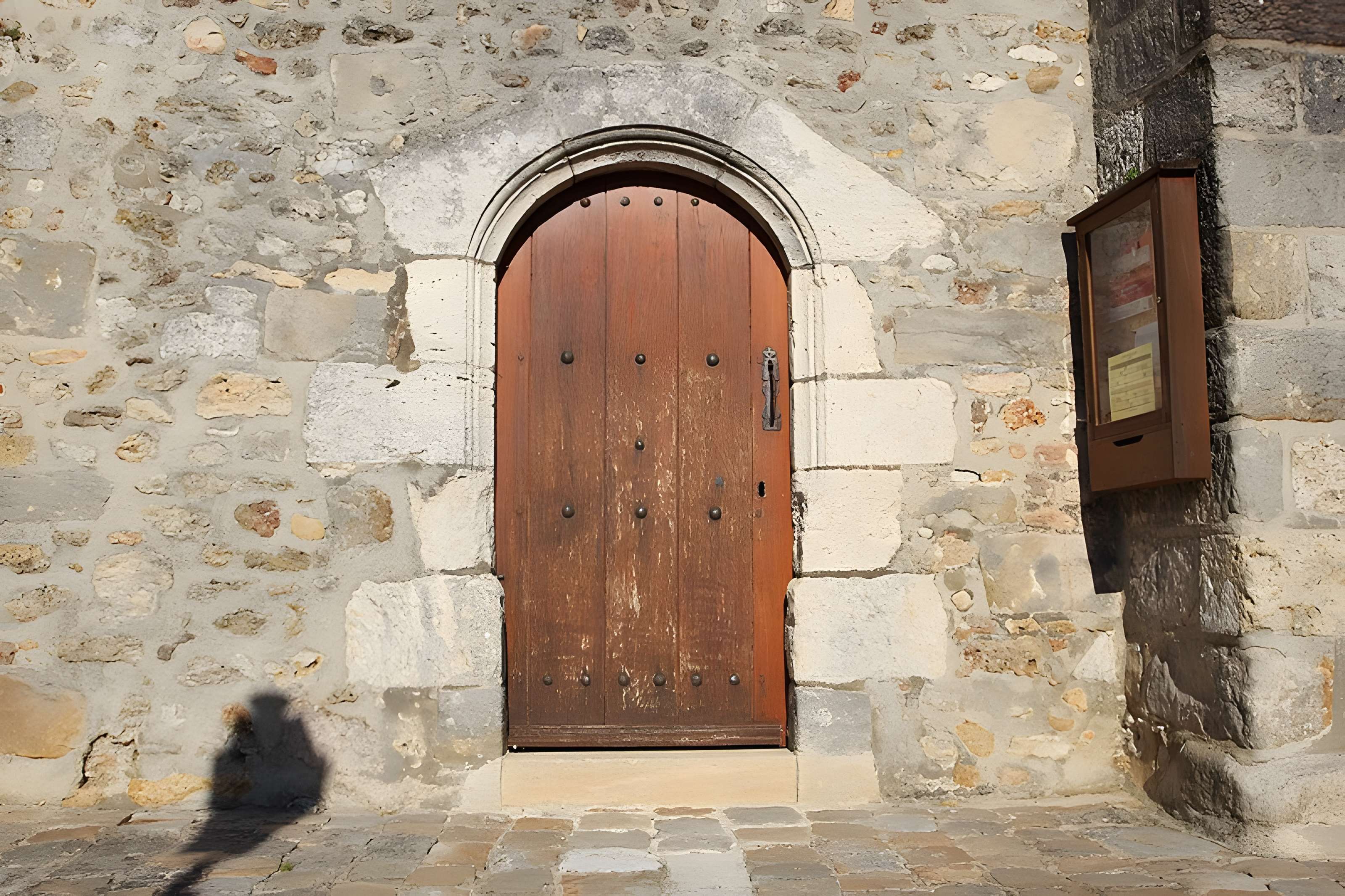 Église Saint-Pierre-ès-Liens de Bouray-sur-Juine