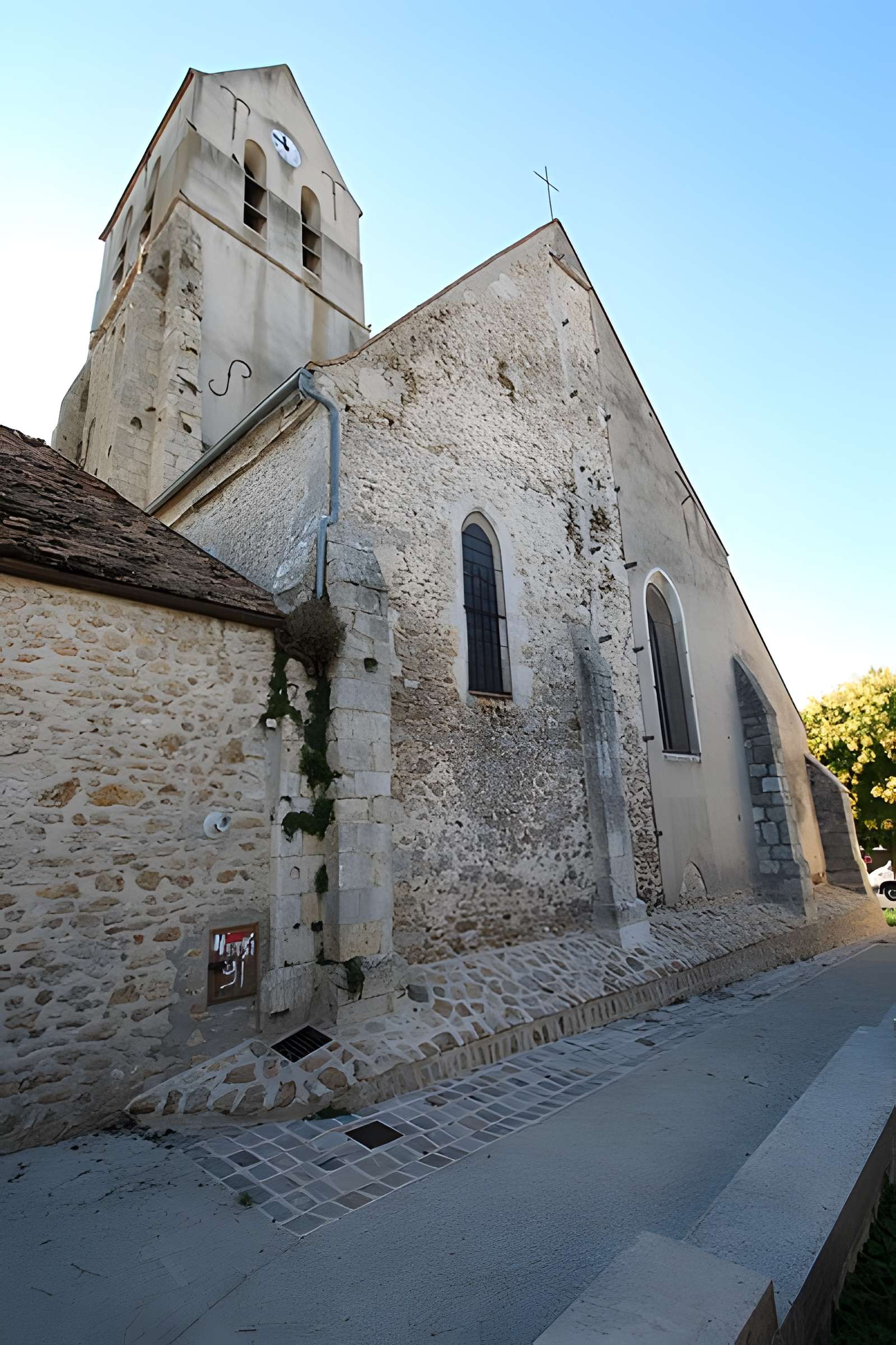 Église Saint-Pierre-ès-Liens de Bouray-sur-Juine