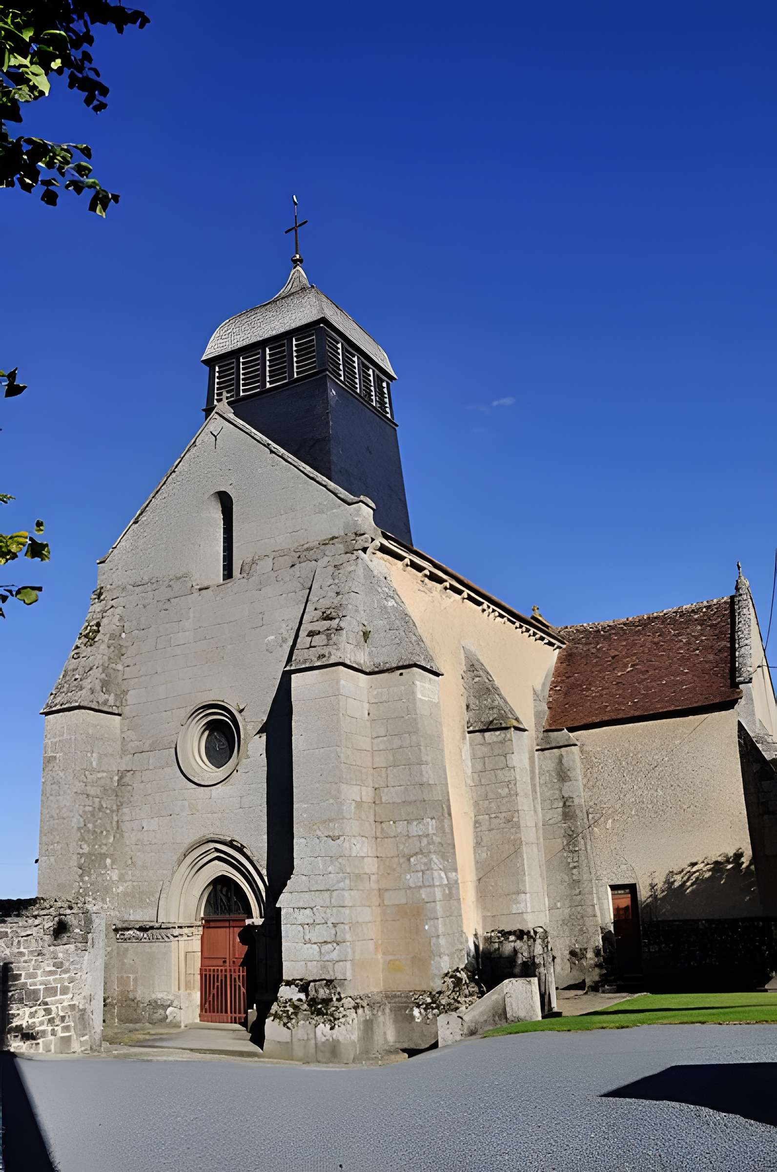 Église Saint-Pierre-ès-Liens de Châtelus-Malvaleix