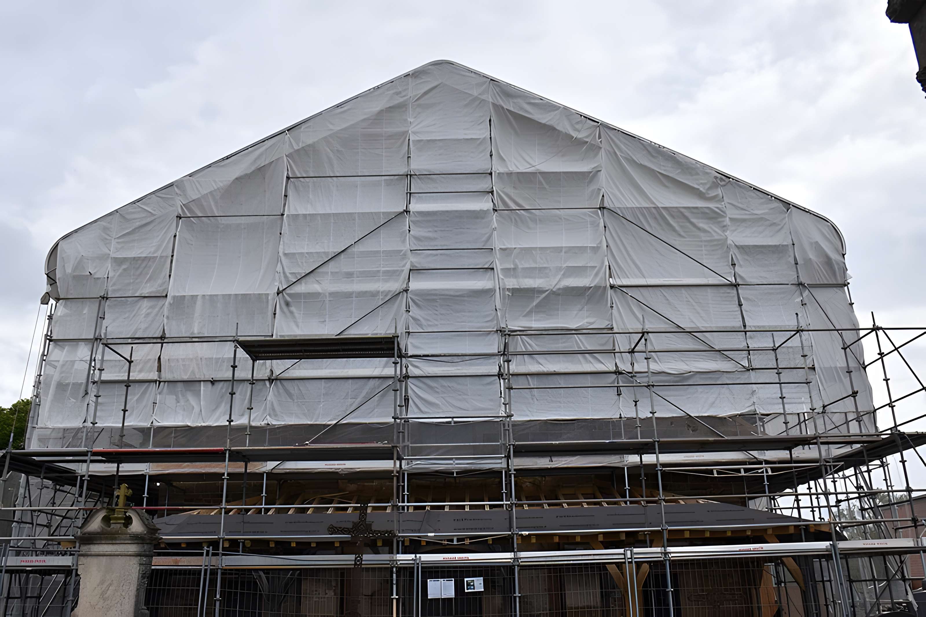 Église Saint-Pierre-ès-Liens de Joncreuil