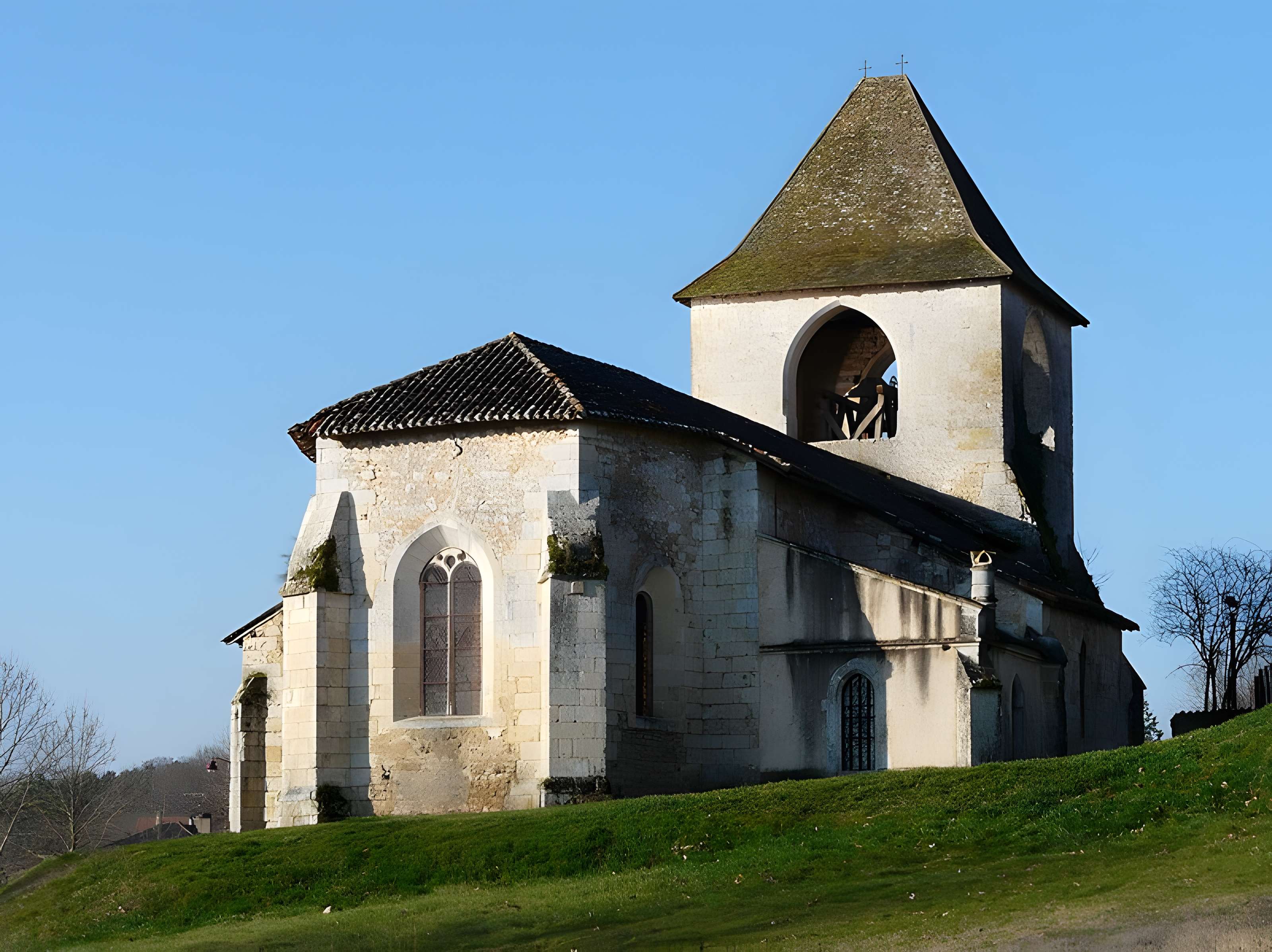 Église Saint-Pierre-ès-Liens de La Douze