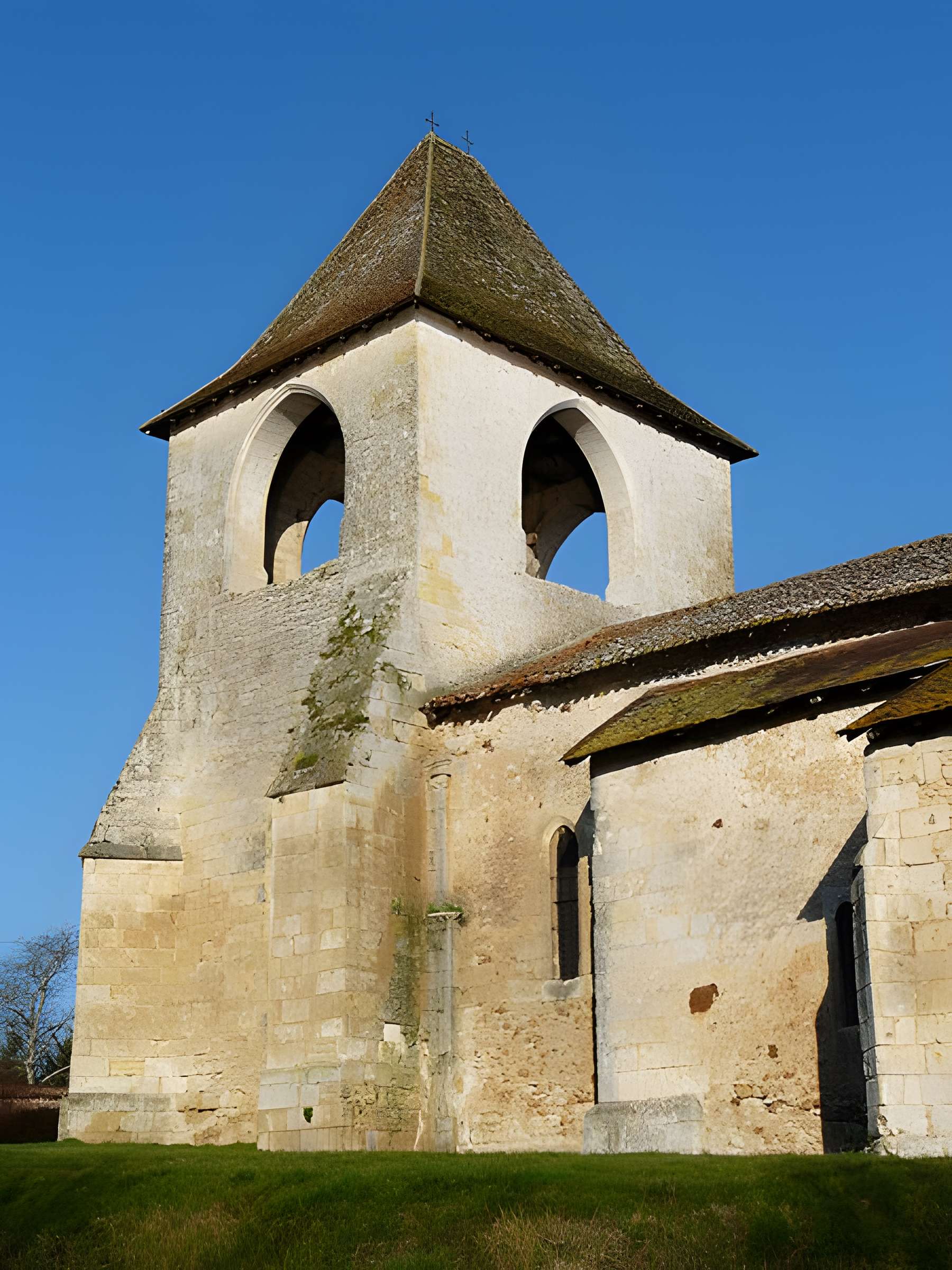 Église Saint-Pierre-ès-Liens de La Douze