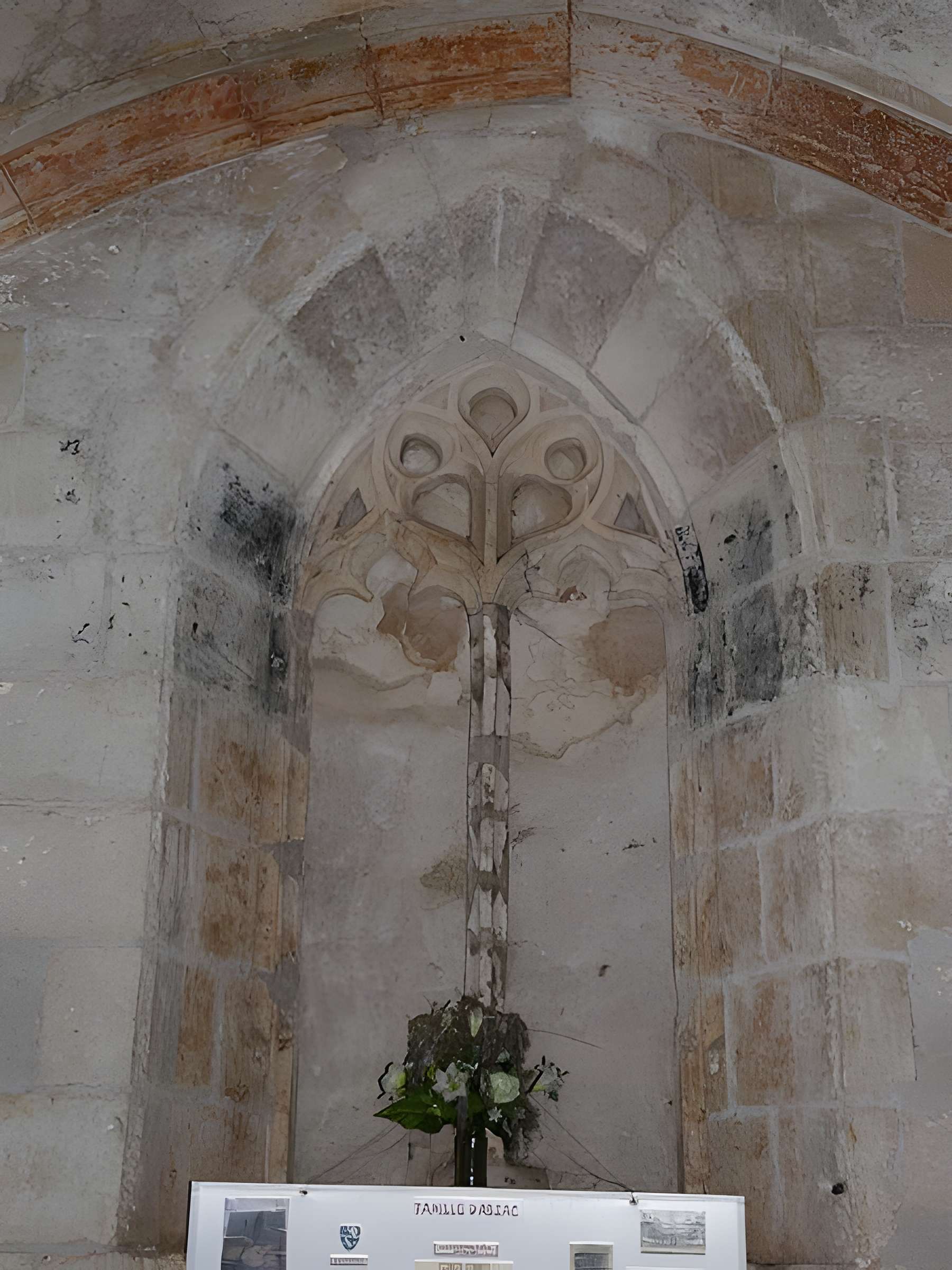 Église Saint-Pierre-ès-Liens de La Douze