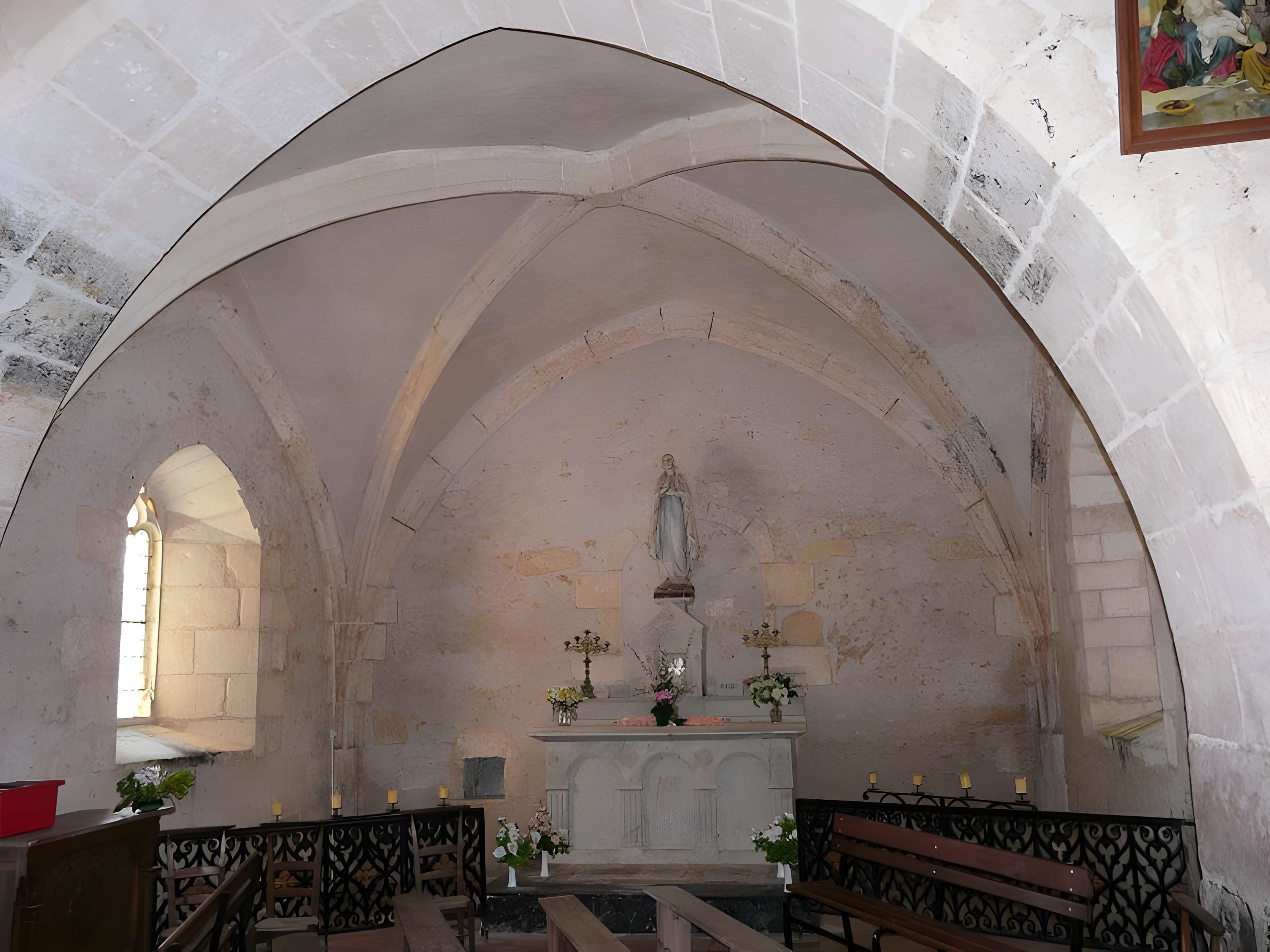 Église Saint-Pierre-ès-Liens de La Douze