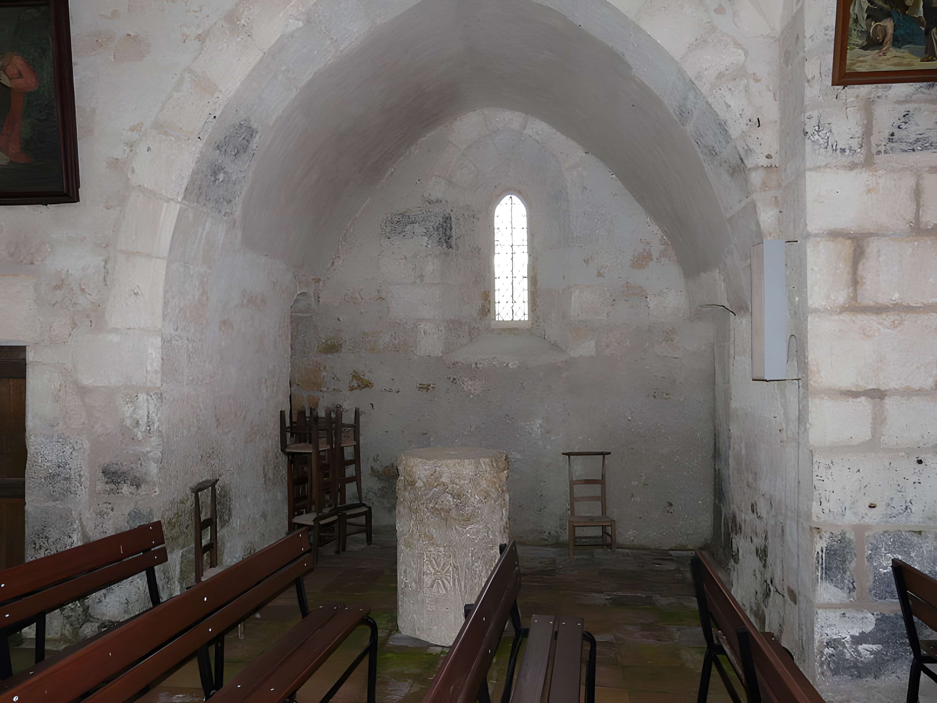 Église Saint-Pierre-ès-Liens de La Douze