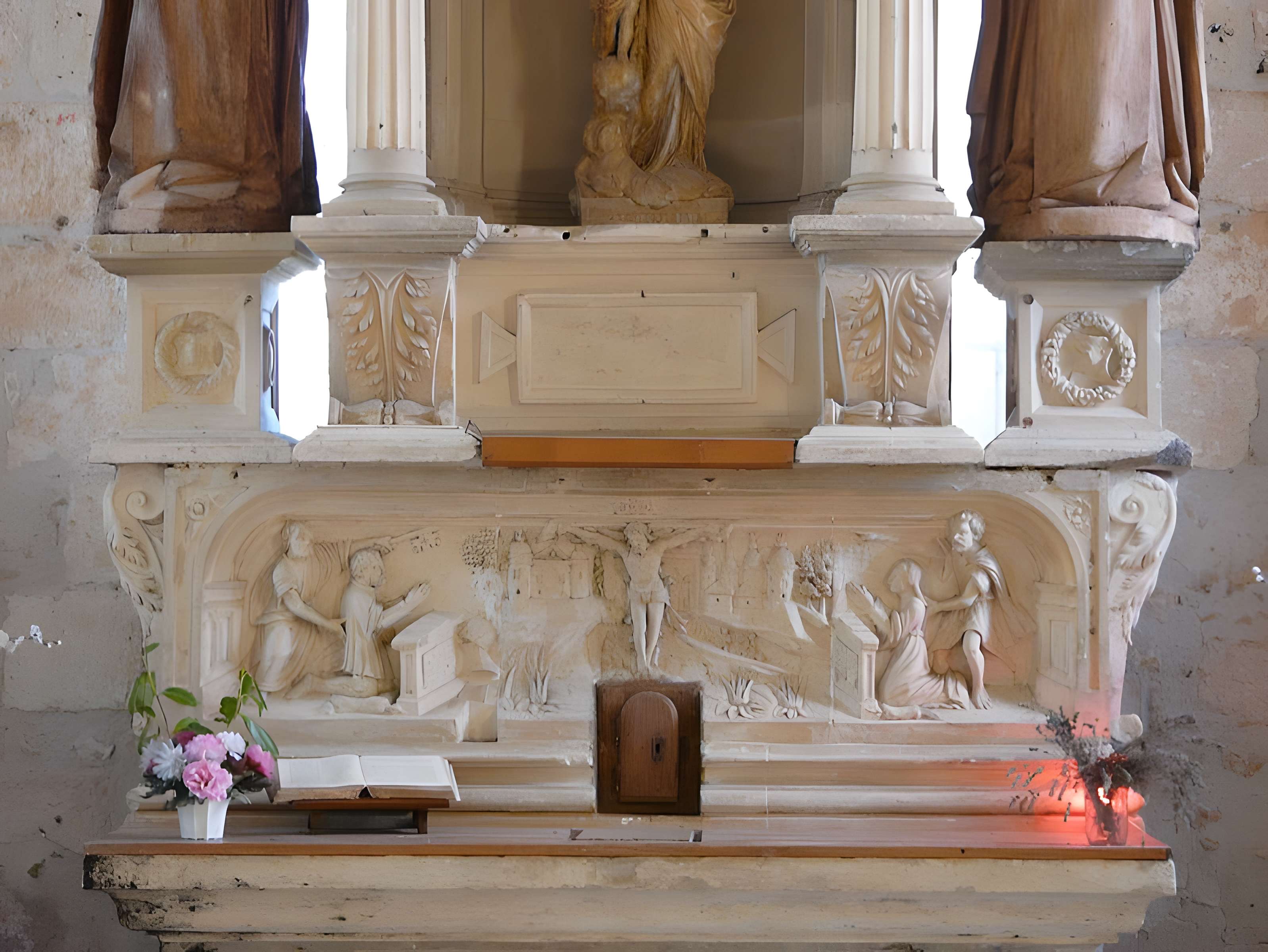 Église Saint-Pierre-ès-Liens de La Douze