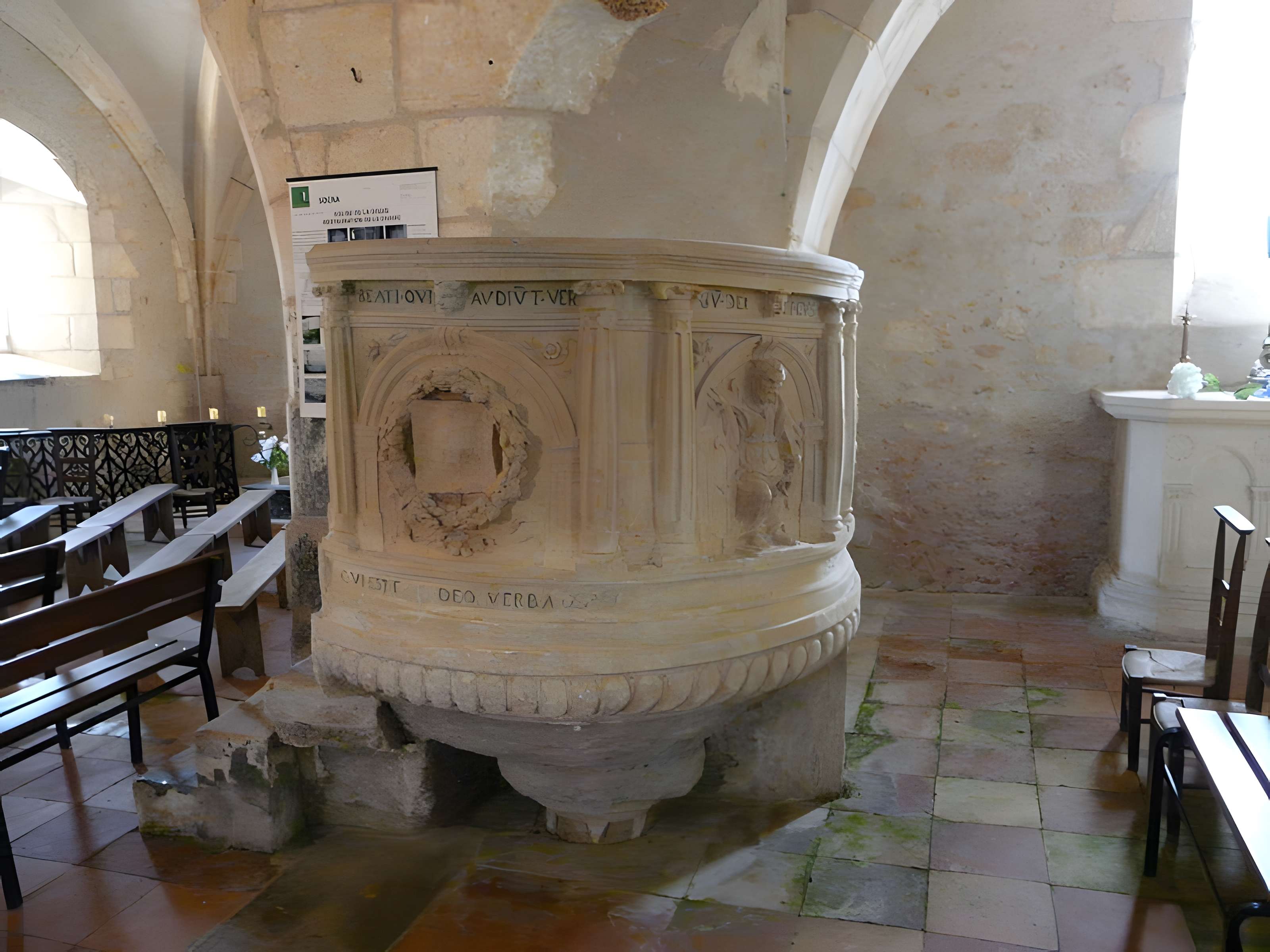 Église Saint-Pierre-ès-Liens de La Douze