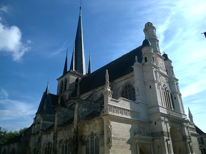 Église Saint-Pierre-ès-Liens de Riceys-Bas