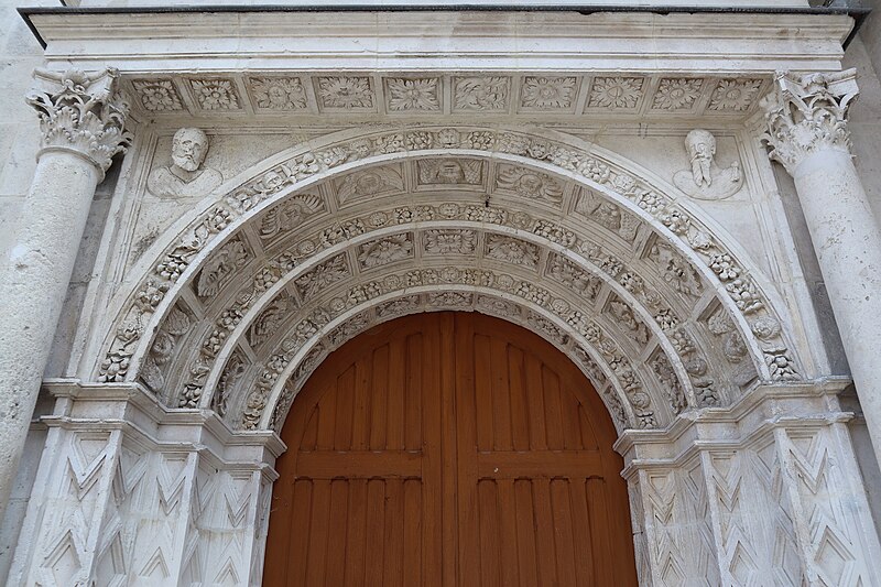 Église Saint-Pierre-ès-Liens de Riceys-Bas