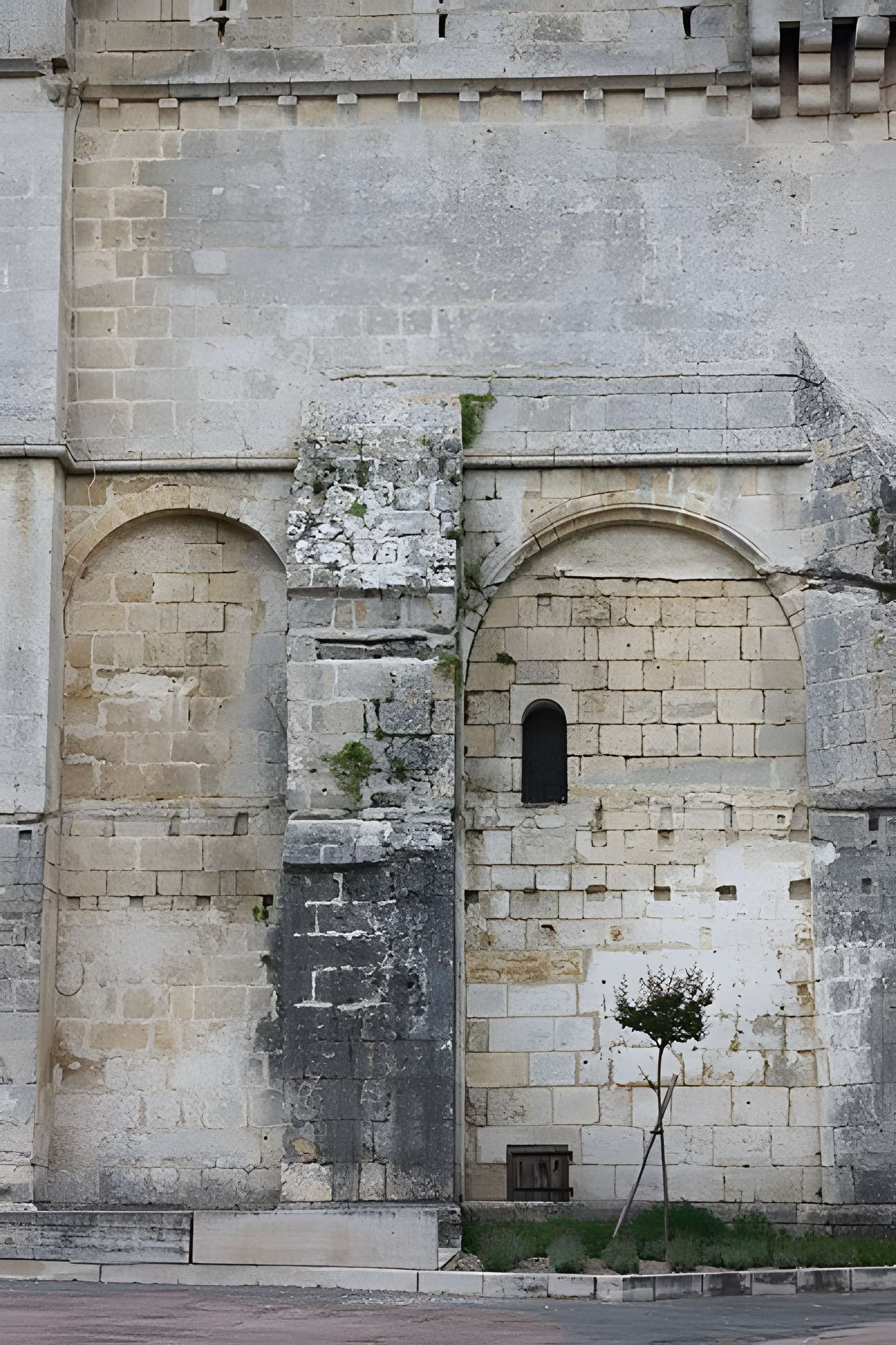 Église Saint-Pierre-ès-Liens de Vieux-Mareuil