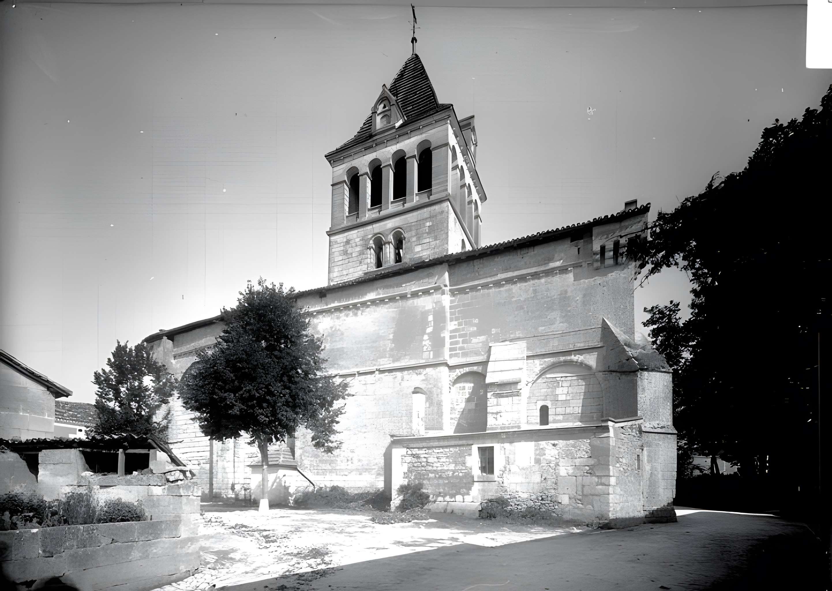Église Saint-Pierre-ès-Liens de Vieux-Mareuil