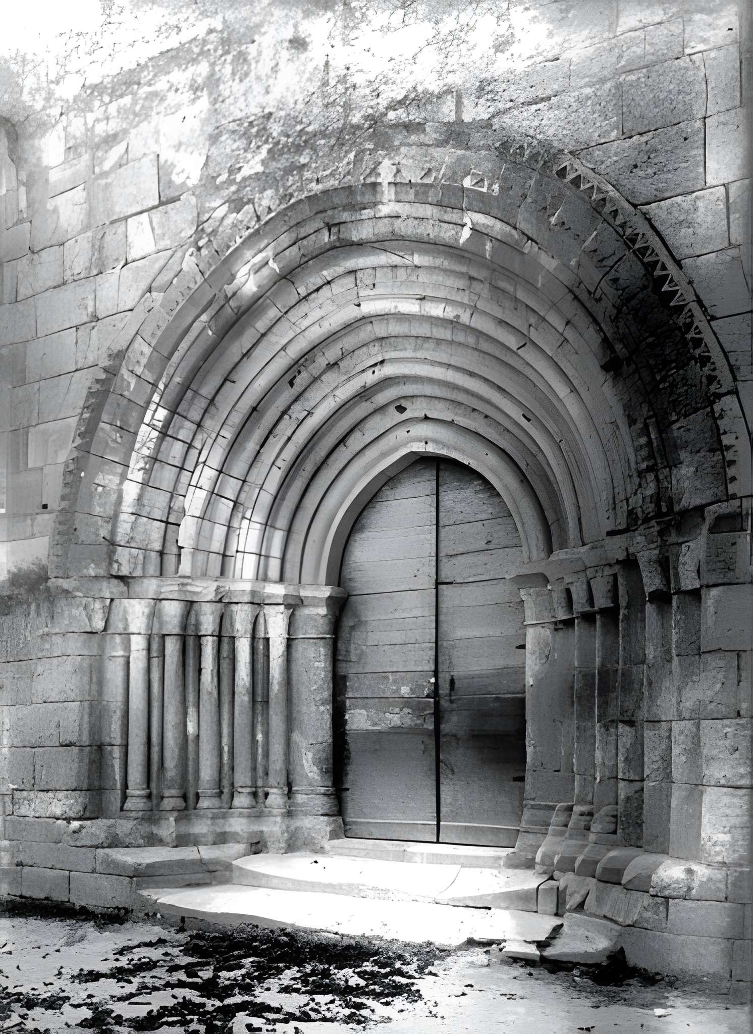 Église Saint-Pierre-ès-Liens de Vieux-Mareuil