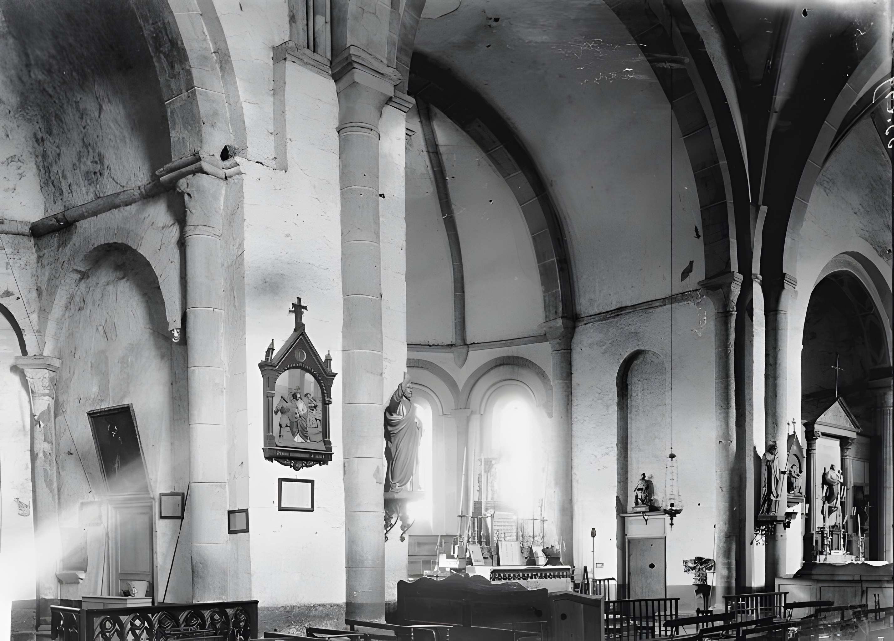 Église Saint-Pierre-et-Saint-Pardoux d'Arnac-Pompadour
