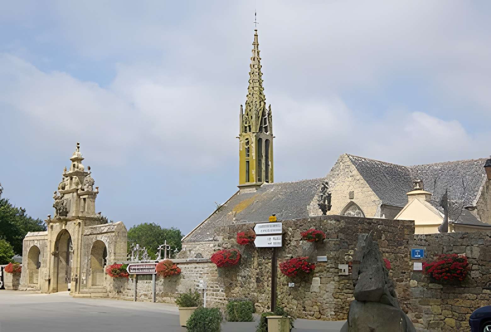 Église Saint-Pierre-et-Saint-Paul d'Argol 