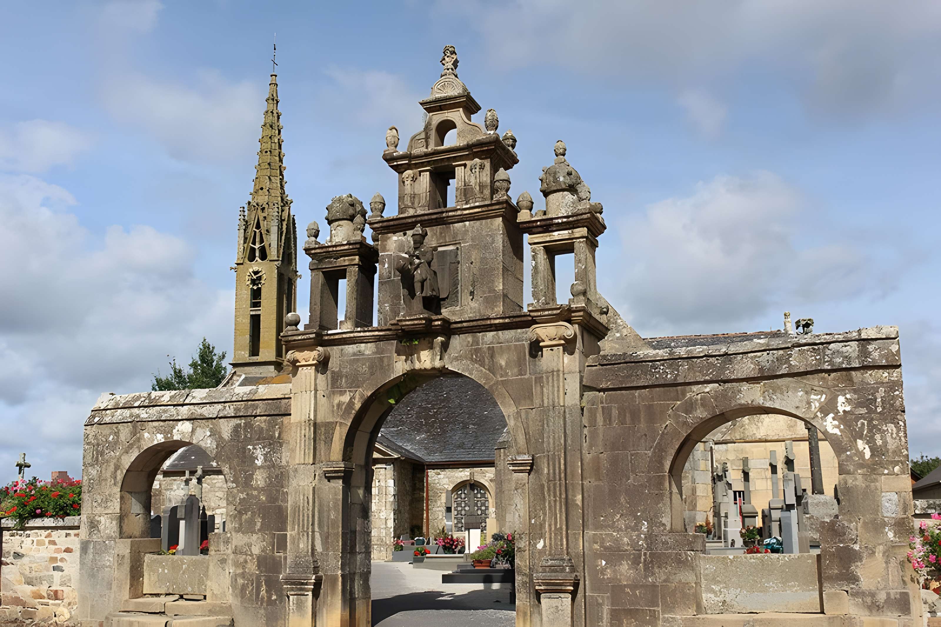 Église Saint-Pierre-et-Saint-Paul d'Argol