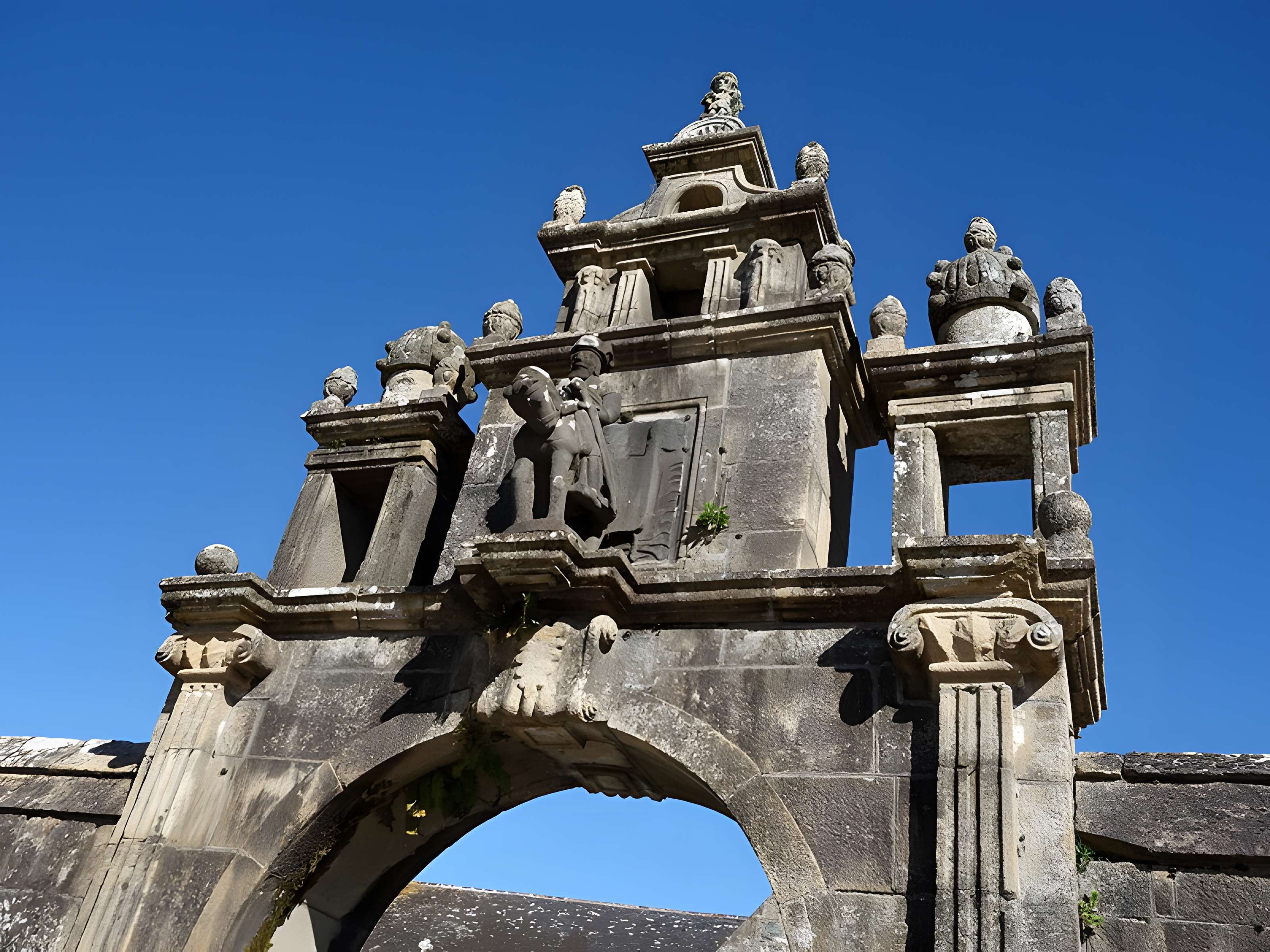 Église Saint-Pierre-et-Saint-Paul d'Argol