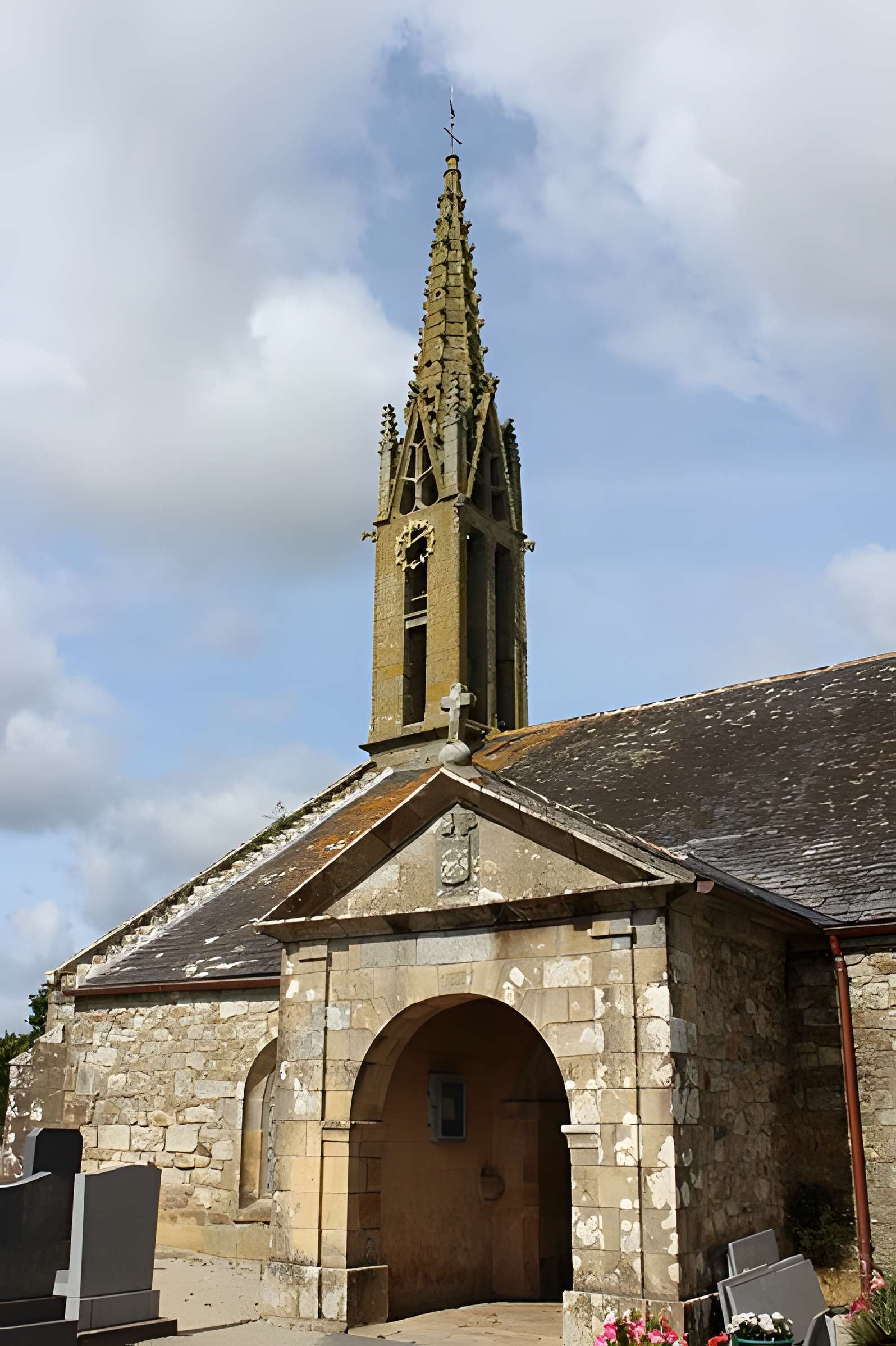 Église Saint-Pierre-et-Saint-Paul d'Argol