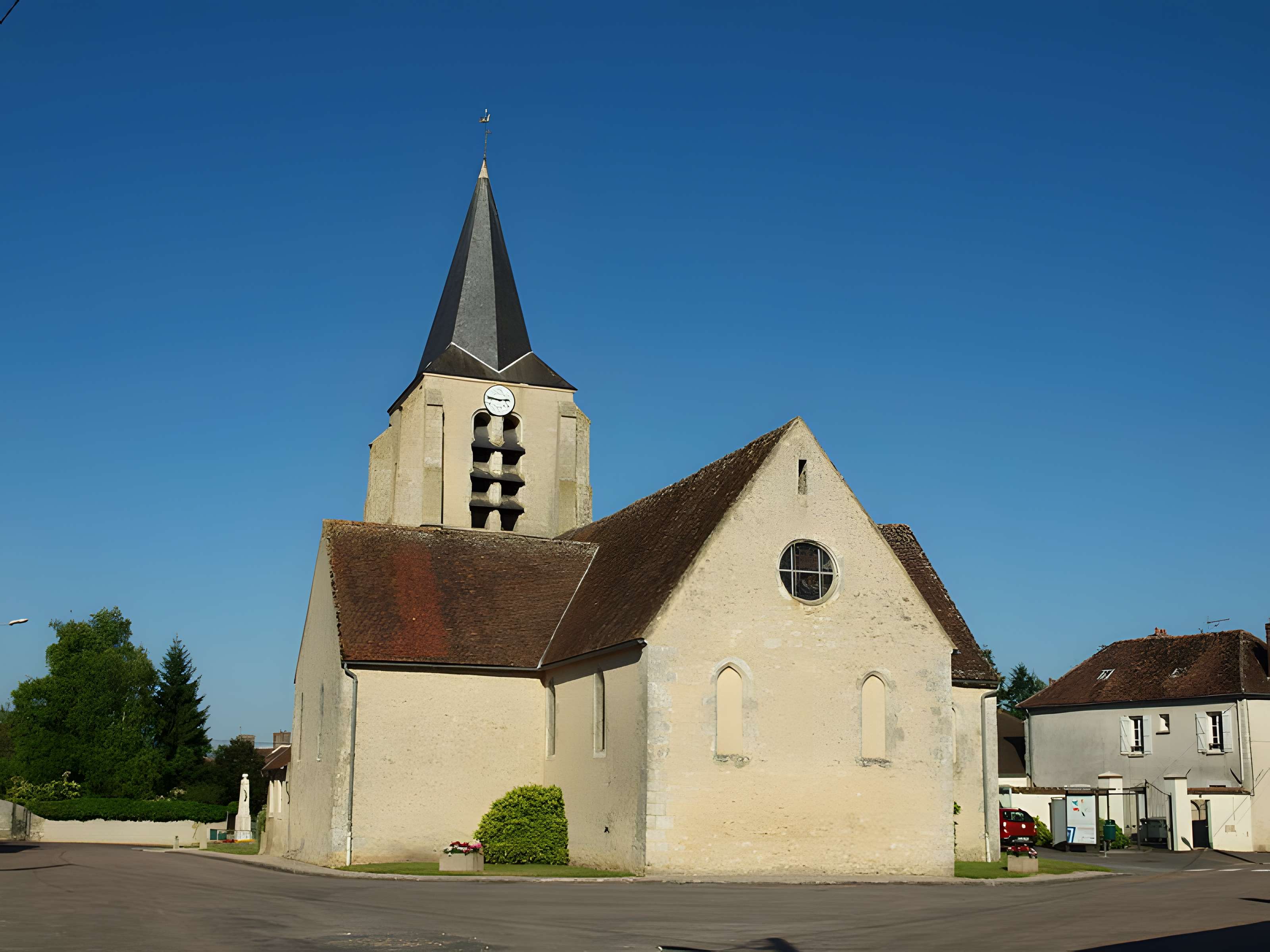 Église Saint-Pierre-et-Saint-Paul de Chaintreaux