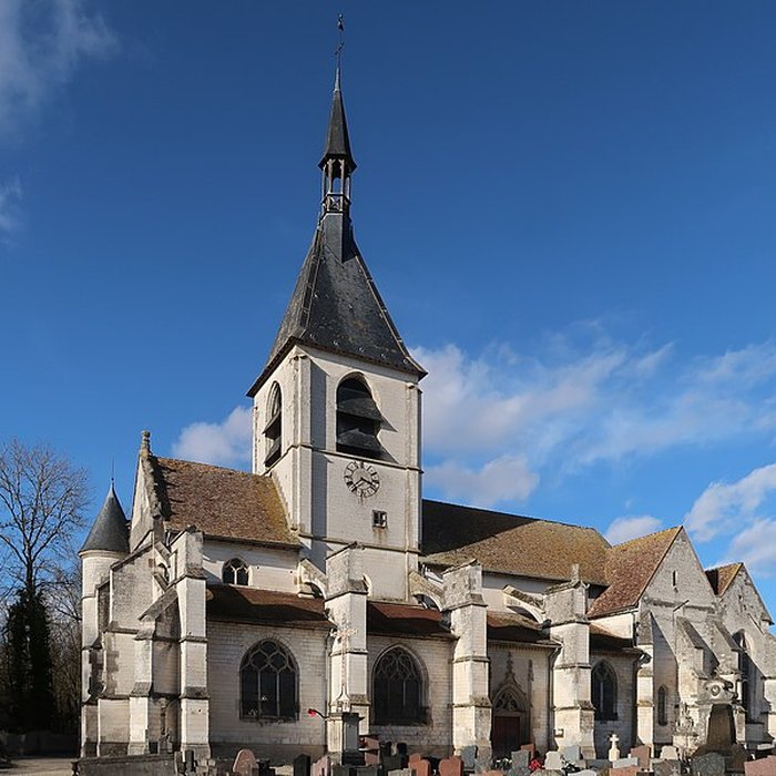 Photo de Église Saint-Pierre-et-Saint-Paul de Dampierre