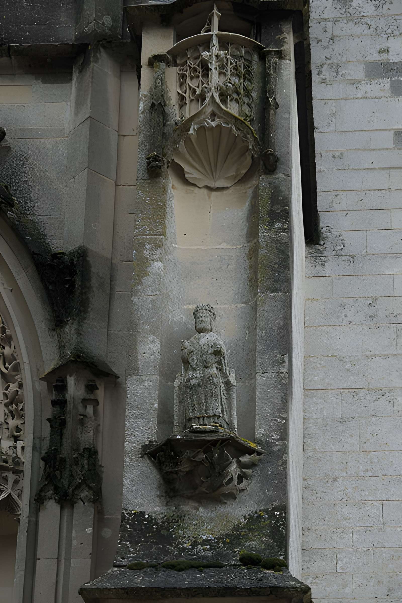 Église Saint-Pierre-et-Saint-Paul de Dampierre