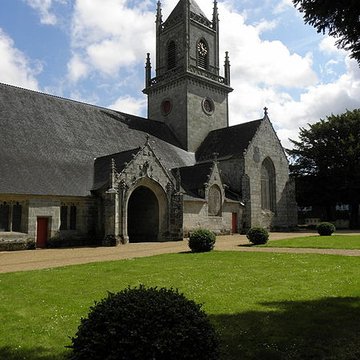 Église Saint-Pierre-et-Saint-Paul de Langonnet
