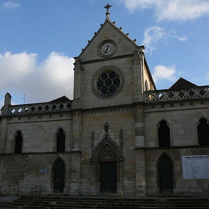 Photo de Église Saint-Pierre-et-Saint-Paul de Montreuil