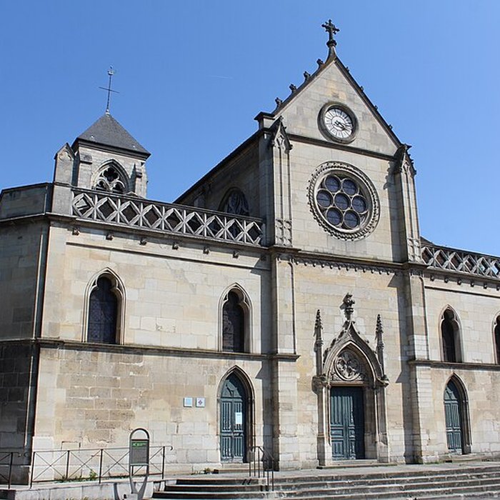 Photo de Église Saint-Pierre-et-Saint-Paul de Montreuil