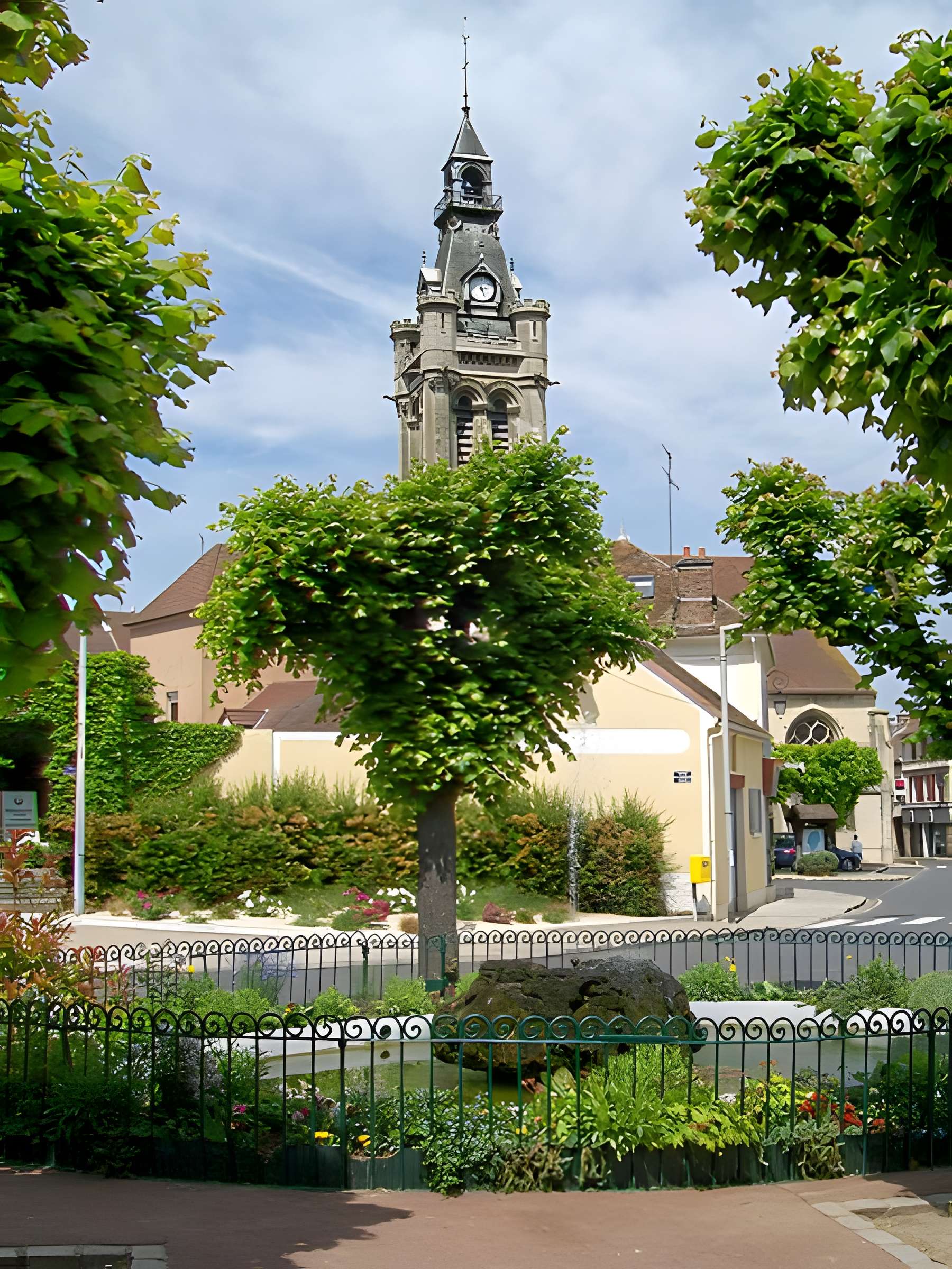 Église Saint-Pierre-et-Saint-Paul de Viarmes