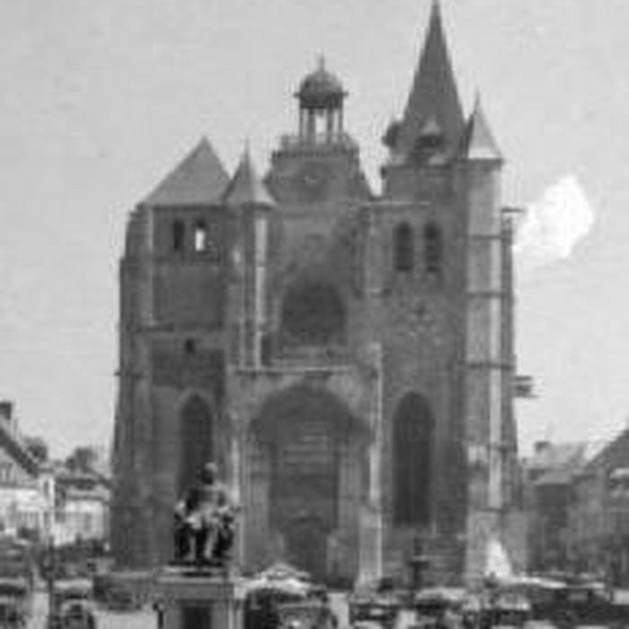 Photo de Église Saint-Pierre-et-Saint-Paul du Neubourg