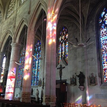 Église Saint-Pierre-et-Saint-Paul du Neubourg