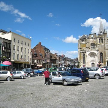 Église Saint-Pierre-et-Saint-Paul du Neubourg
