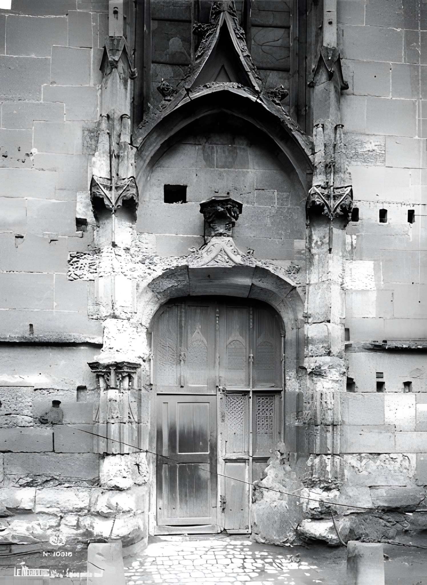 Église Saint-Pierre-et-Saint-Paul du Neubourg